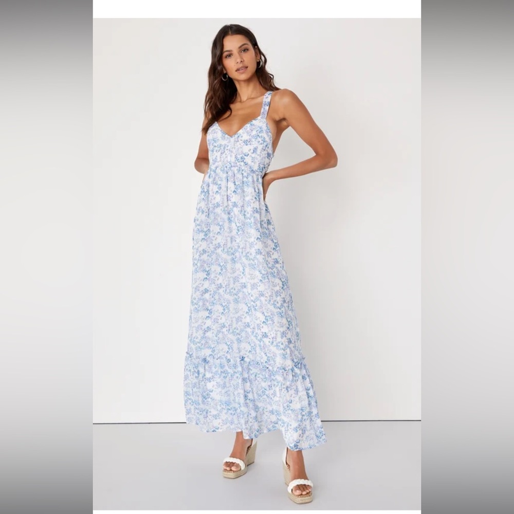 Lulu’s Maxi Dress - Size M